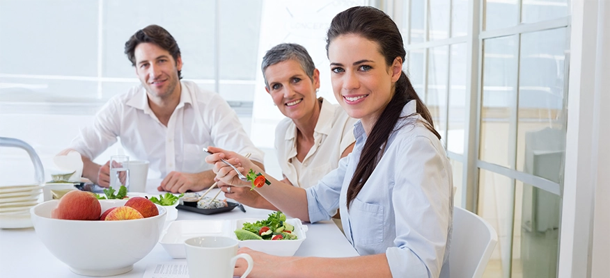 Workplace Wellness: Promoting Mindful Eating in the Workplace